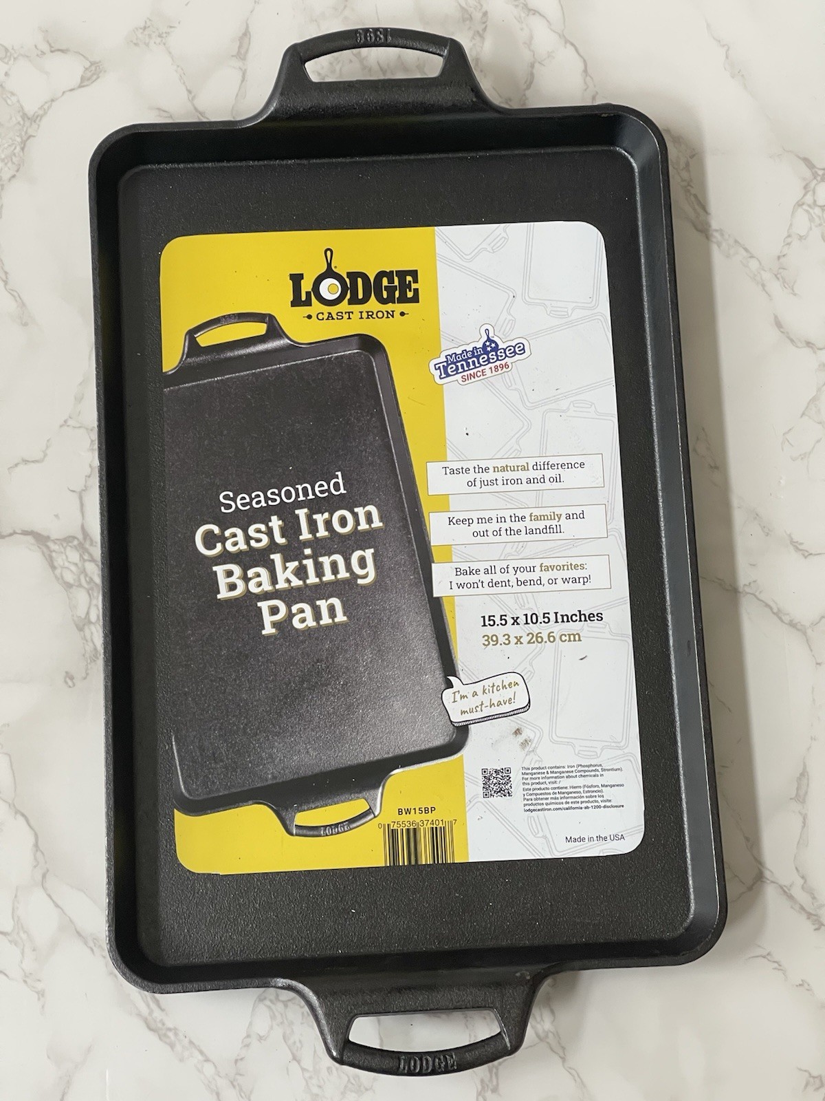 Lodge Seasoned Cast Iron Baking Pan Dual Handles Rectangle 15.5″x10.5″ New