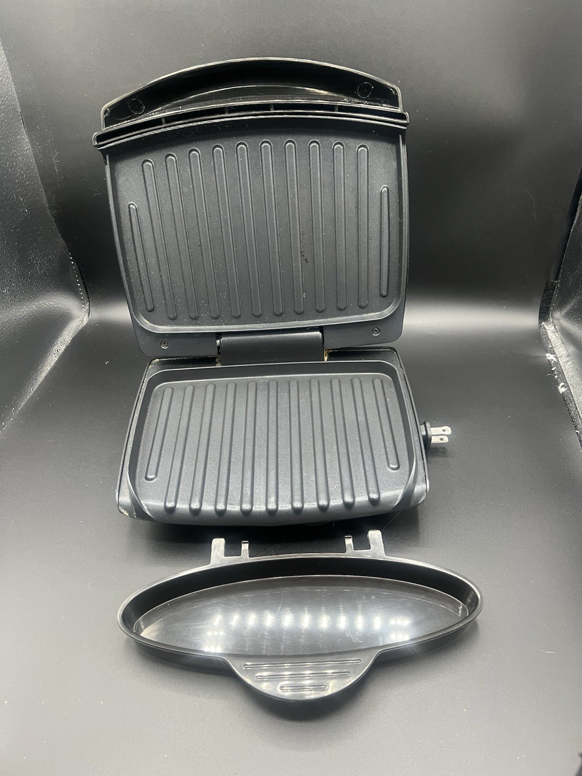 Mainstays ME6119 Indoor Electric Grill w/ Drip Tray Countertop Burger Grill