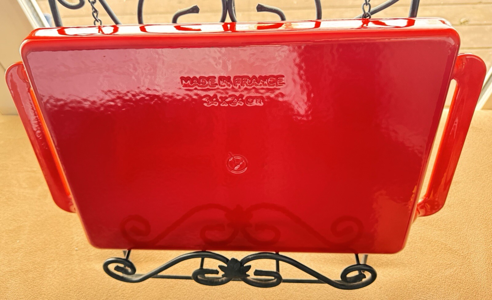 Cast iron griddle rectangularChasseur 16.5″ x 9.75″ in Beautiful Red Heavy Duty