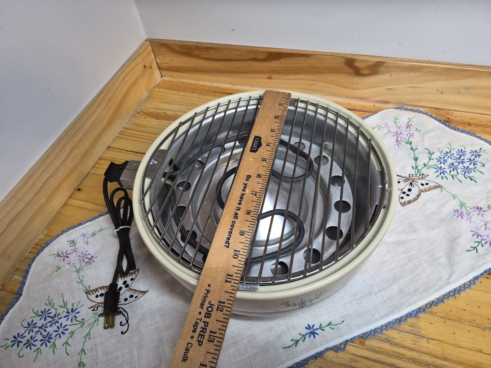Vintage Sears Kenmore Indoor / Outdoor Electric Char-B-Que