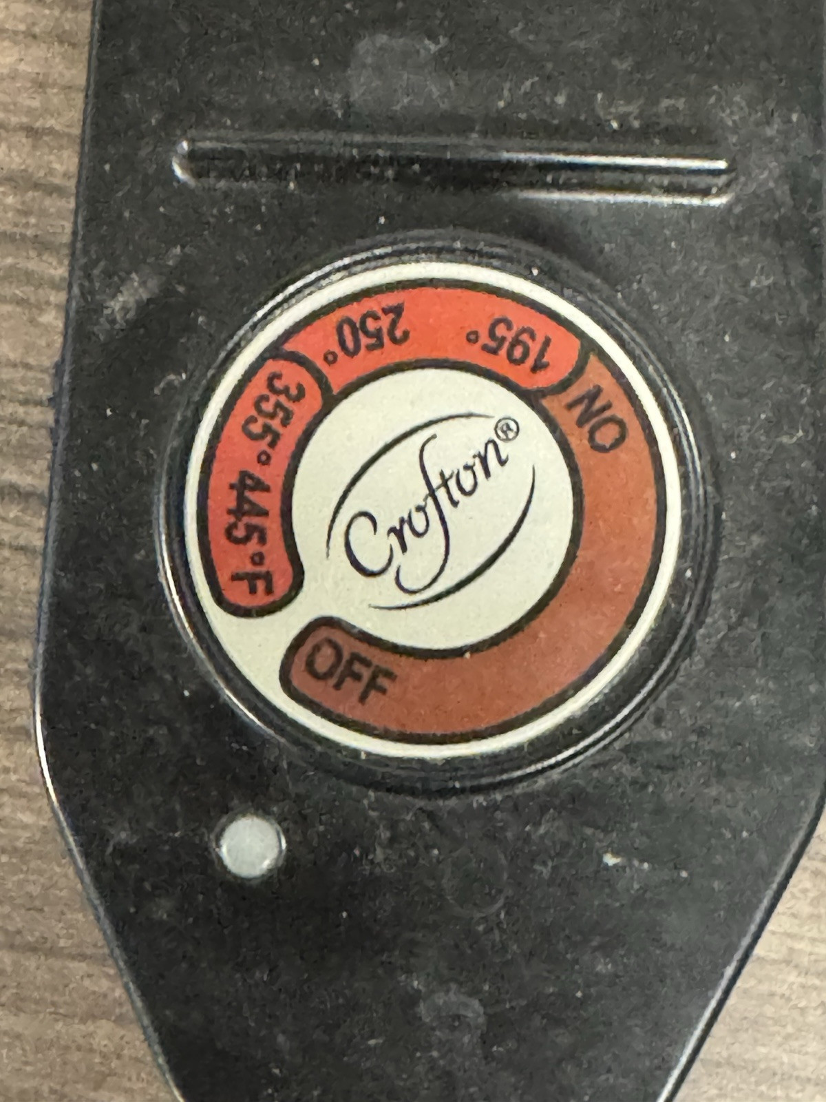 Crofton Power Source Model #CTW300C For Electric griddle. Pre owned==