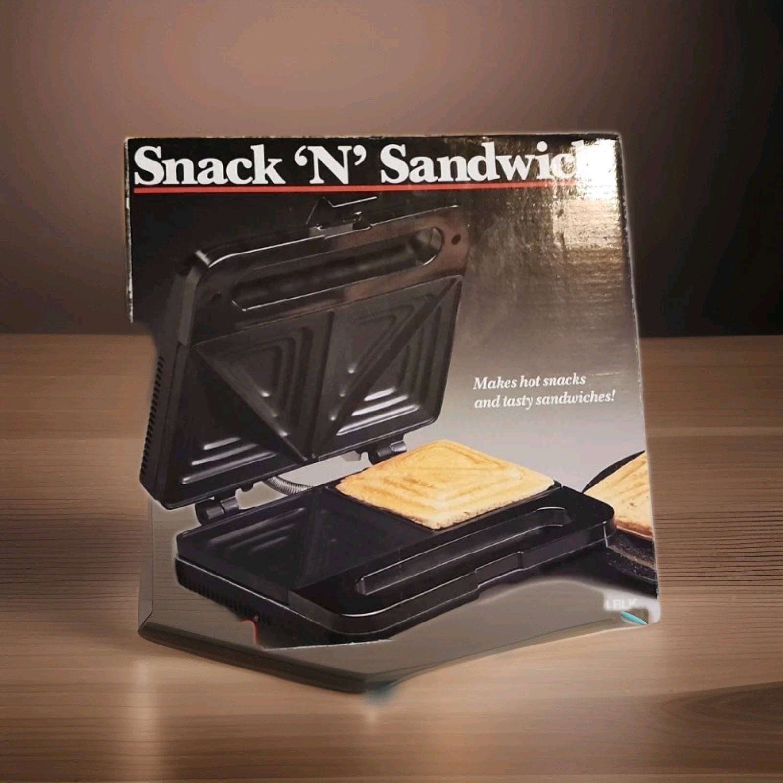 Salton Snack ‘N’ Sandwich Maker 1994 Model SA4 BLK Panini Crimps New Open Box