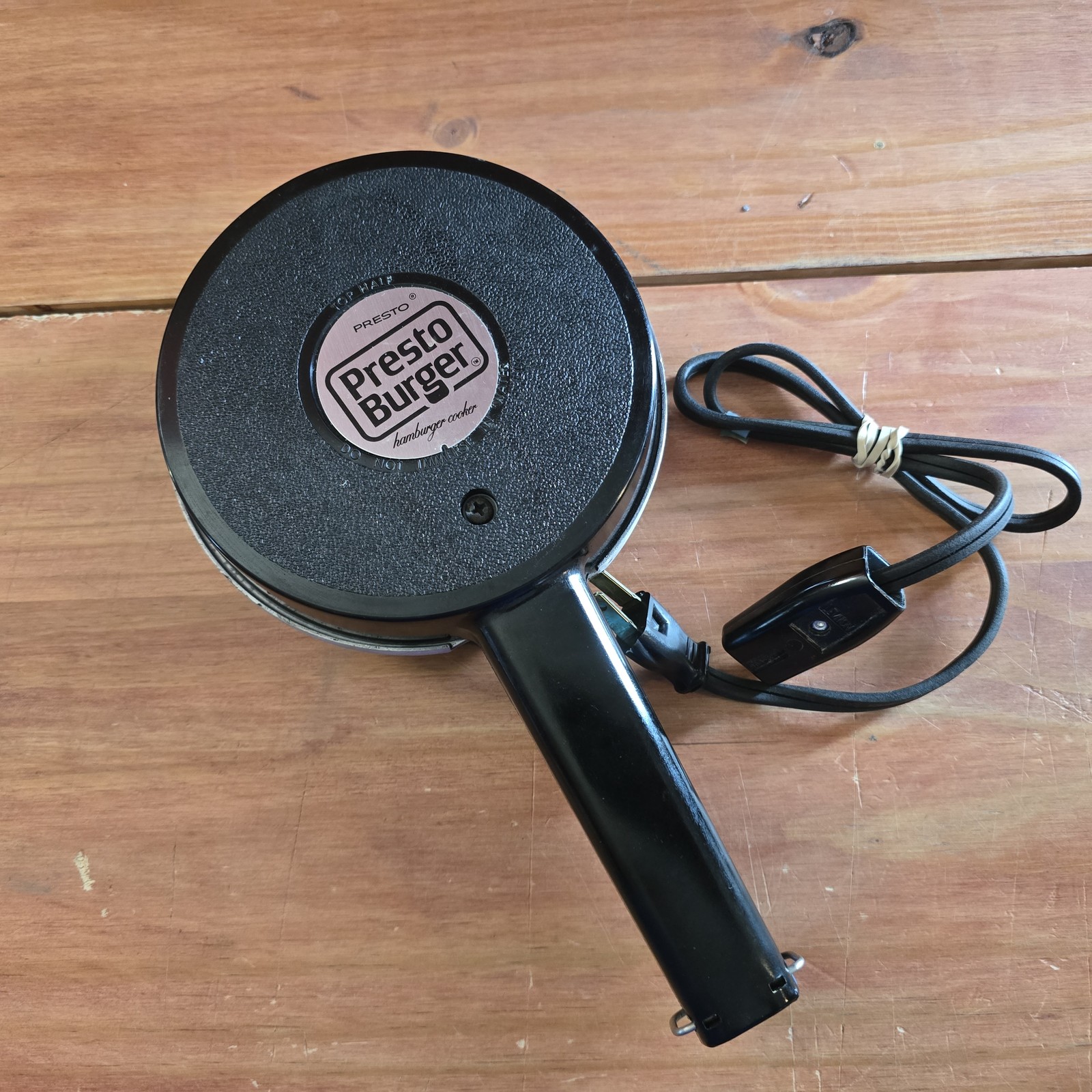 Vintage Presto Burger Electric Hamburger Cooker Grill Portable Black Model 2315A