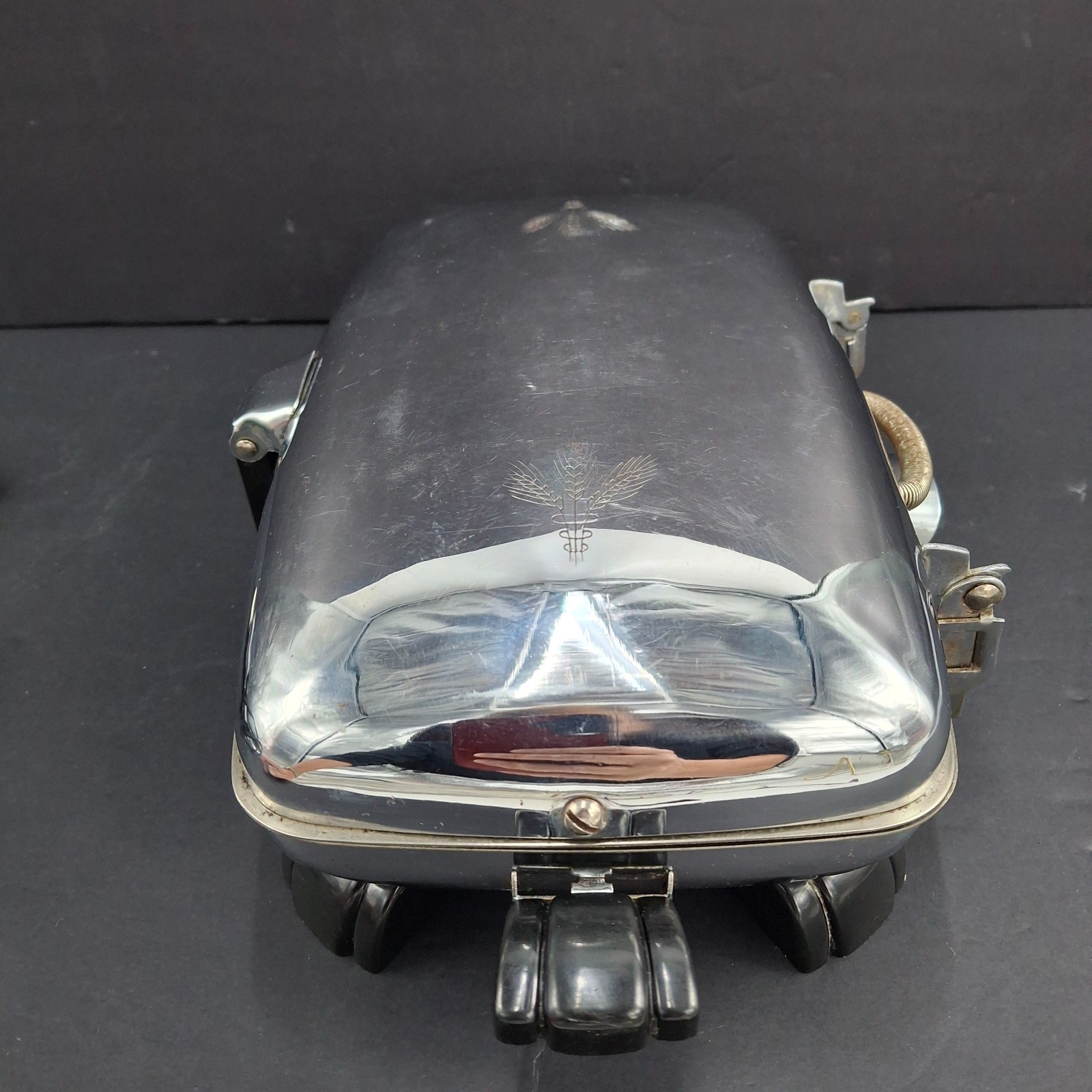 Bersted Mfg Model 360 Sandwich Griddle Press Chrome Bakelite Handles