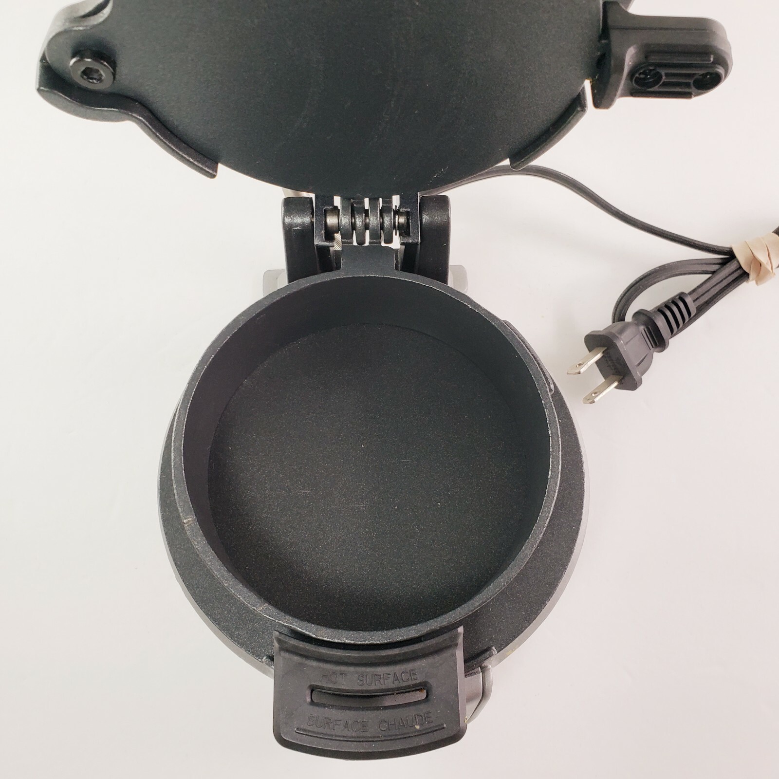 Hamilton Beach Breakfast Sandwich Maker 25475 Non Stick 120V Tested