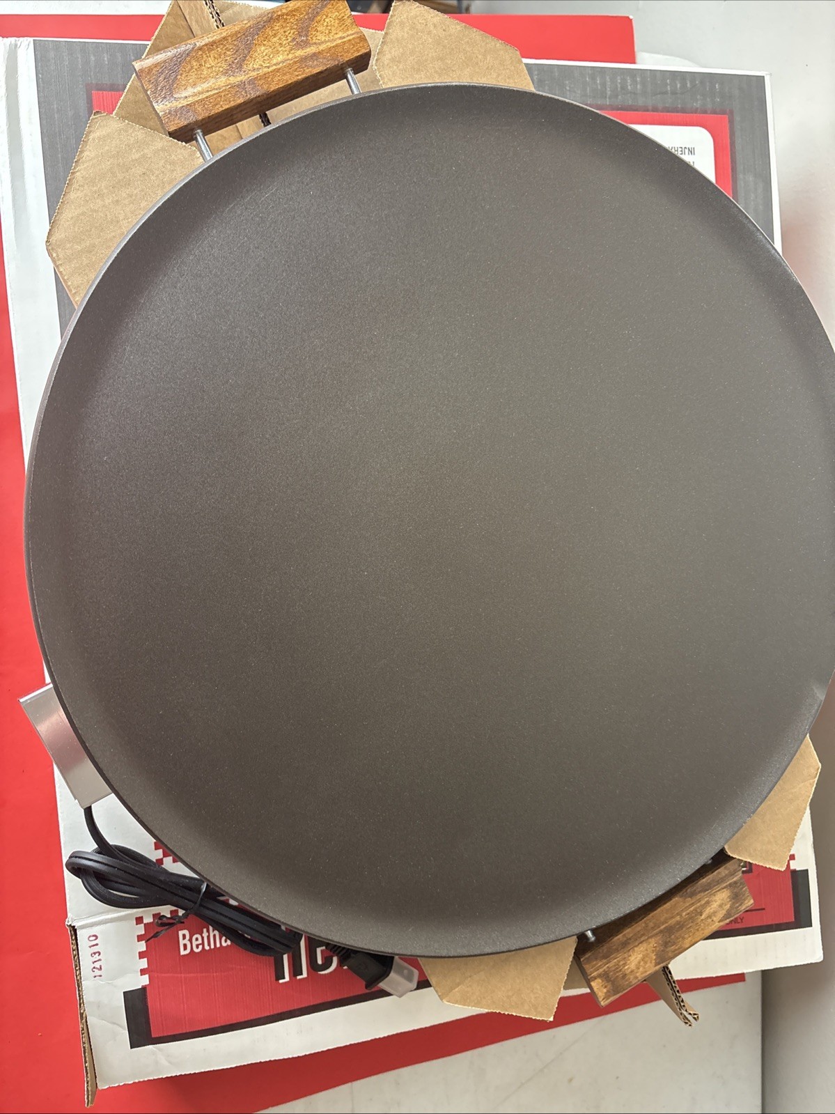 Bethany 16 in. W Silverstone Nonstick Surface Brown Griddle 735
