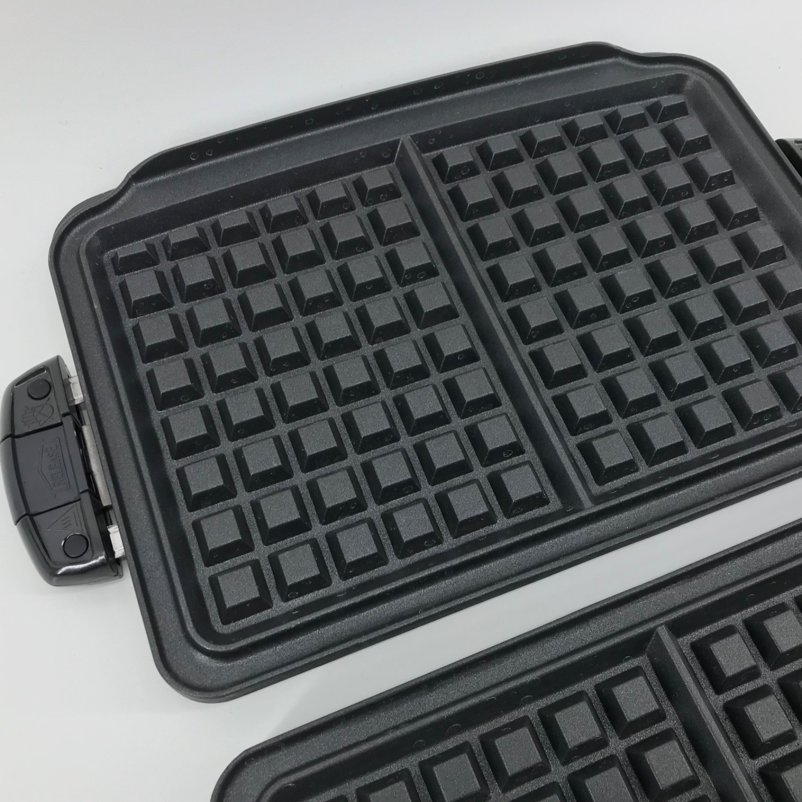George Foreman EVOLVE Electric Grill Griddle Waffle Plates SK-2610 Upper & Lower