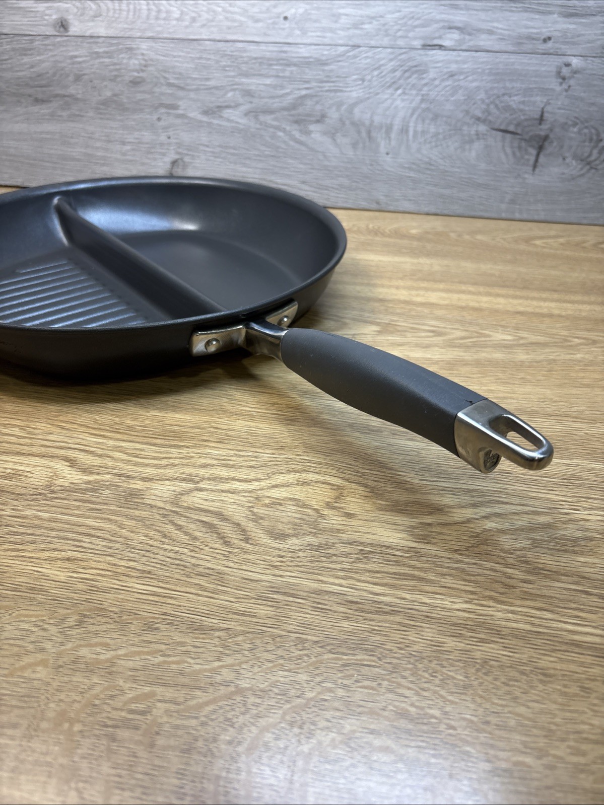 Anolon Advanced Home 12.5-in. Divided Grill And Griddle Skillet. |2081