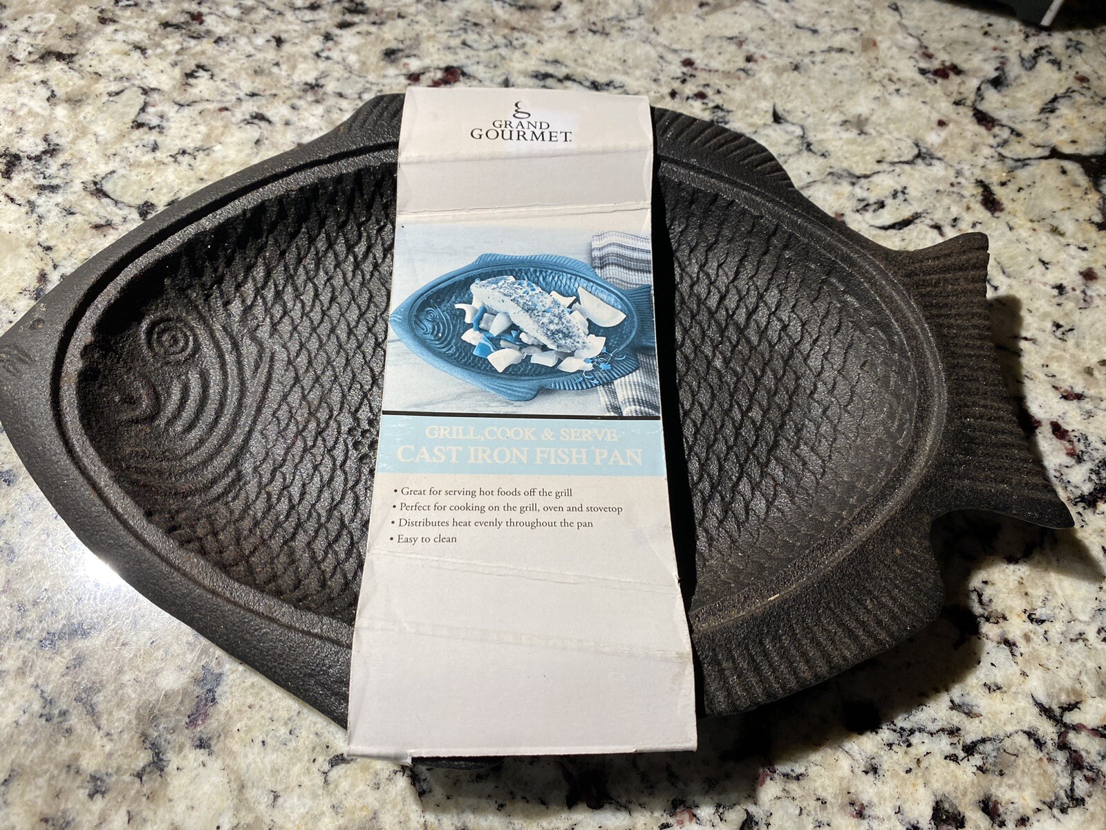 Grand Gourmet cast iron fish pan, grill, oven, stove, easy clean, 12×8.5, unused