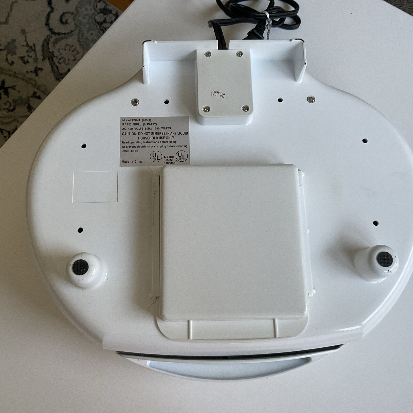 MAGIC CHEF Rapid Grill FG6-3 Indoor Electric 6 Patty – 1280 Watts Grease Trap