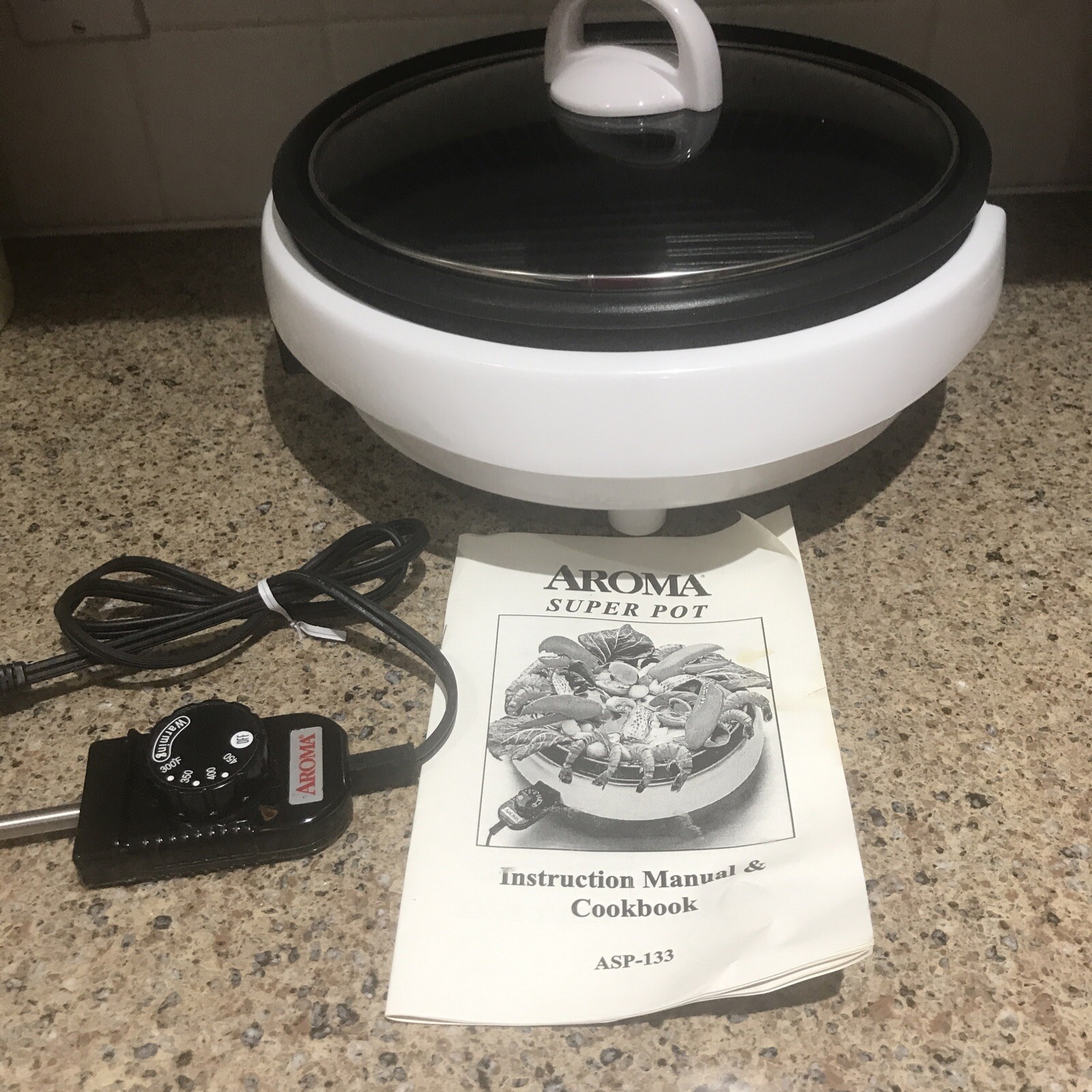 Aroma ASP-133 Grill 3 in 1 Indoor Electric Grill., Pot and Steamer 10″