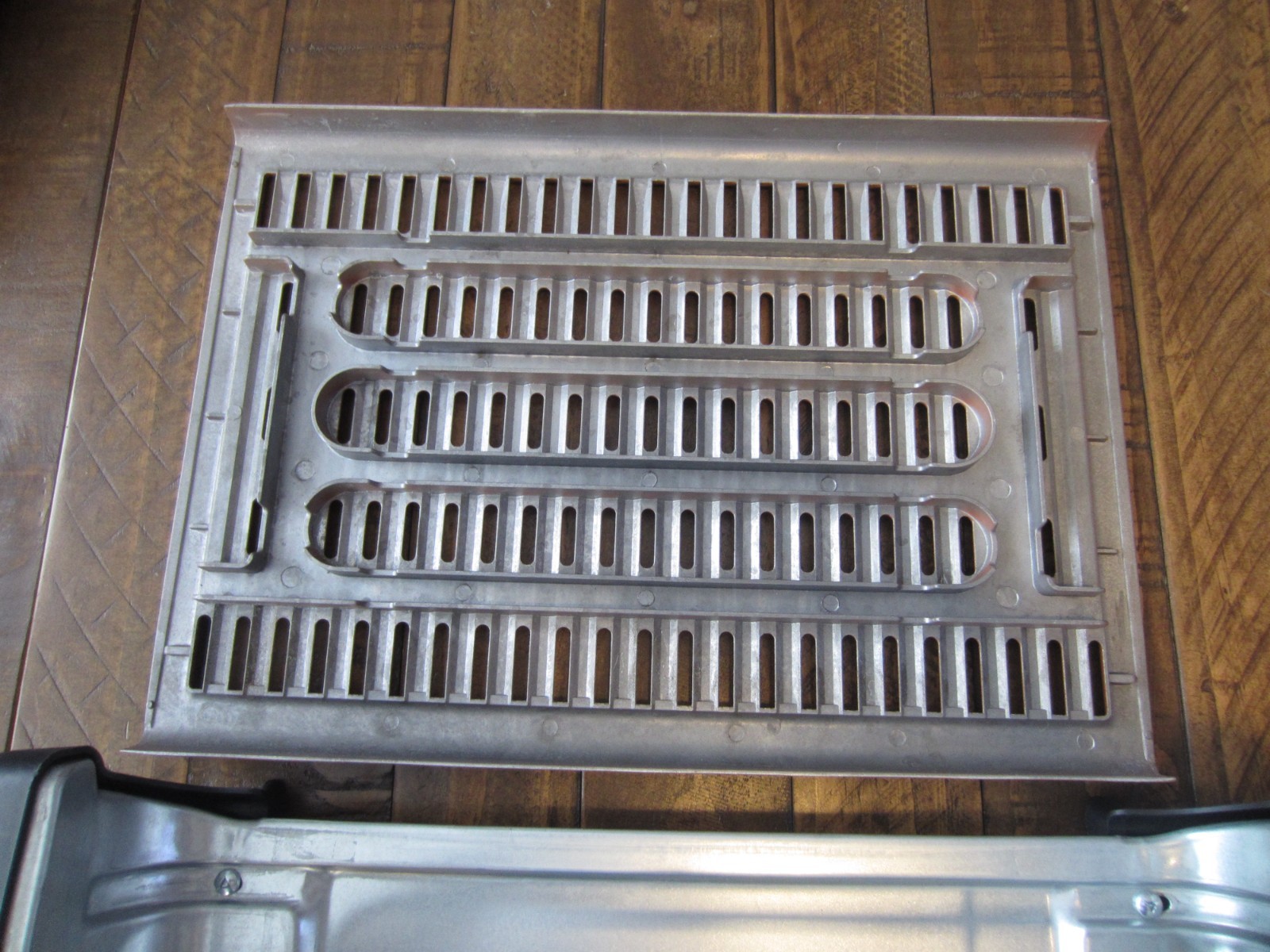 Chefman RJ23-SG-COPPER Electric Indoor Smokeless Grill Brand New