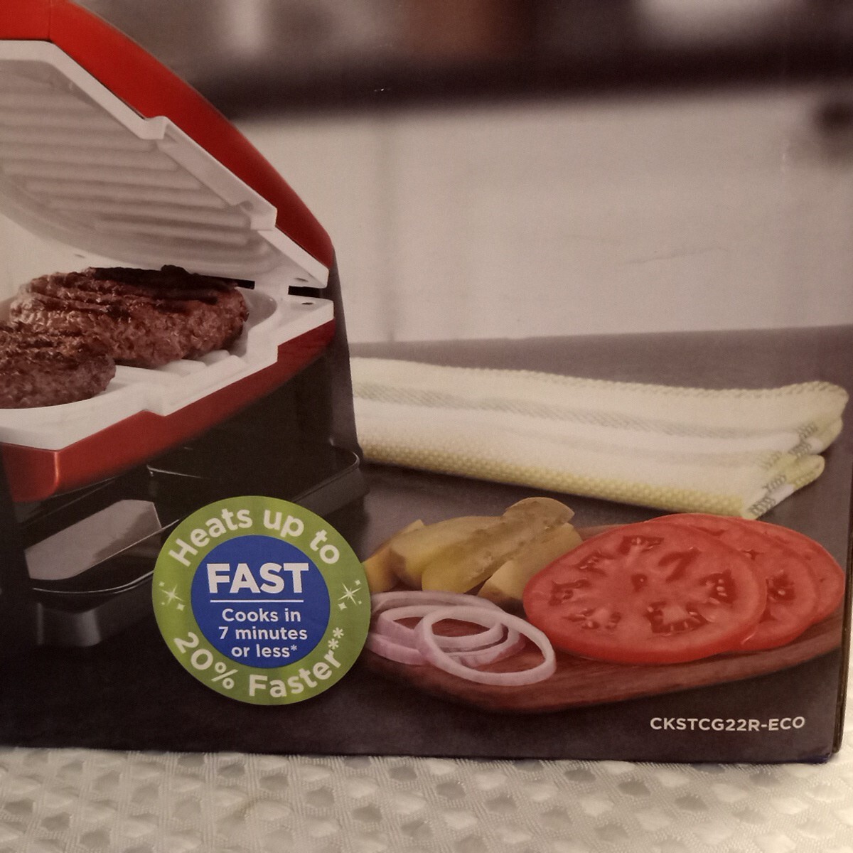 Oster Cooks in 7 Min Grill RED Vertical Flip Indoor Countertop Easy Clean NOB