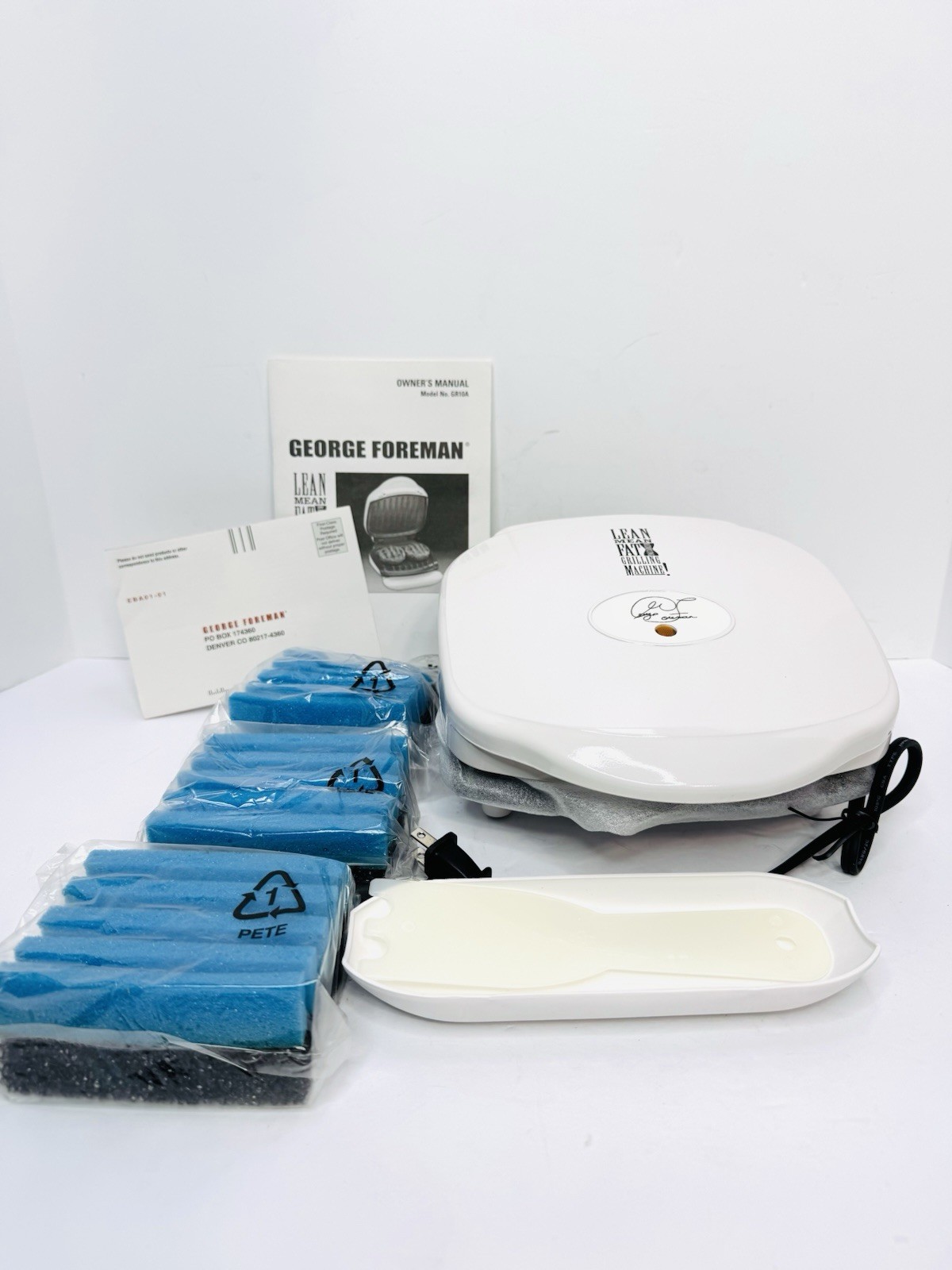 George Foreman Electric Grill White Lean Mean Meat GR10AWHT, New, Open Box