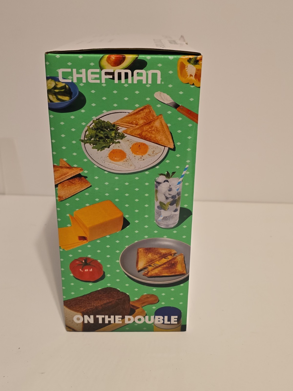 NEW Chefman Portable Electric Sandwich Maker. New In Box!