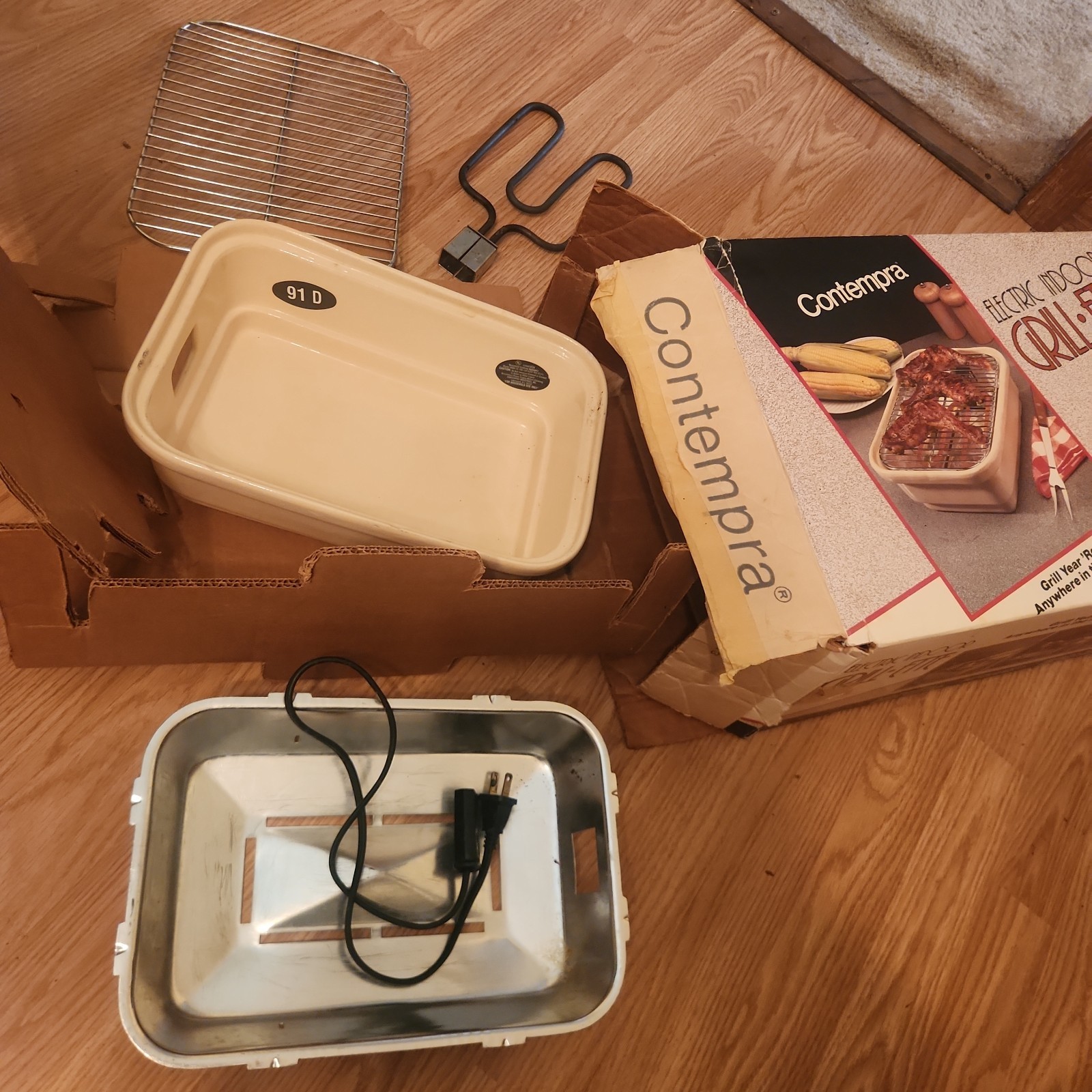 Vintage Contempra MMG-10-100 Grill-Ette Ceramic Indoor Electric Grill