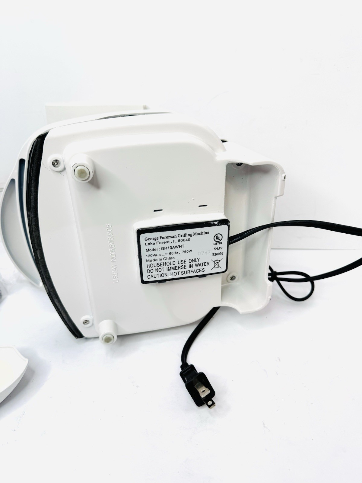 George Foreman Electric Grill White Lean Mean Meat GR10AWHT, New, Open Box