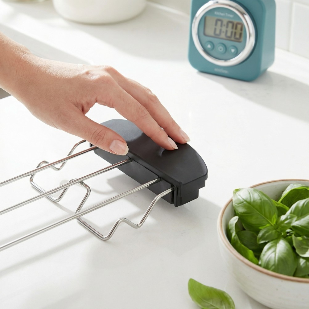 3Pcs Black Stainless Steel Toast Stand Cooling Grid for Home Kitchen Use