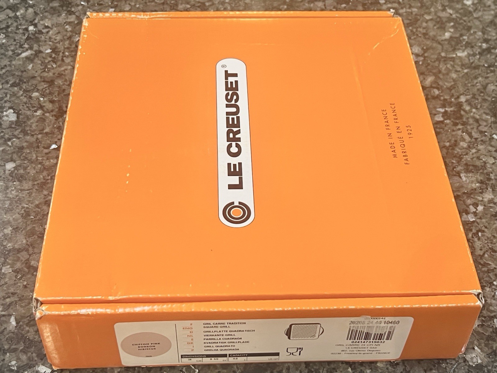 NEW Le Creuset Enameled Cast Iron Skinny Square Grill Pan 9-1/2″ Chiffon Pink