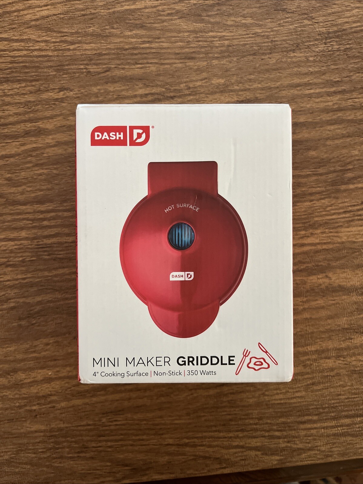DASH DMS001RD 360W Electric Griddle – Red