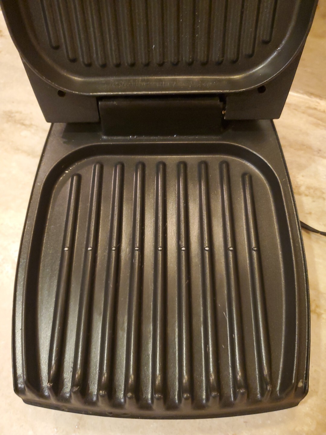 George Foreman GR-20 Lean Mean Fat Reducing Grilling Machine TESTED & WORKS