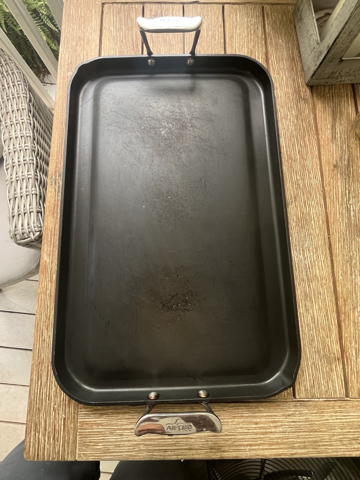 ALL-CLAD Stove Top GRIDDLE Non-Stick Anodized (13″ x 20″) Double-Burner