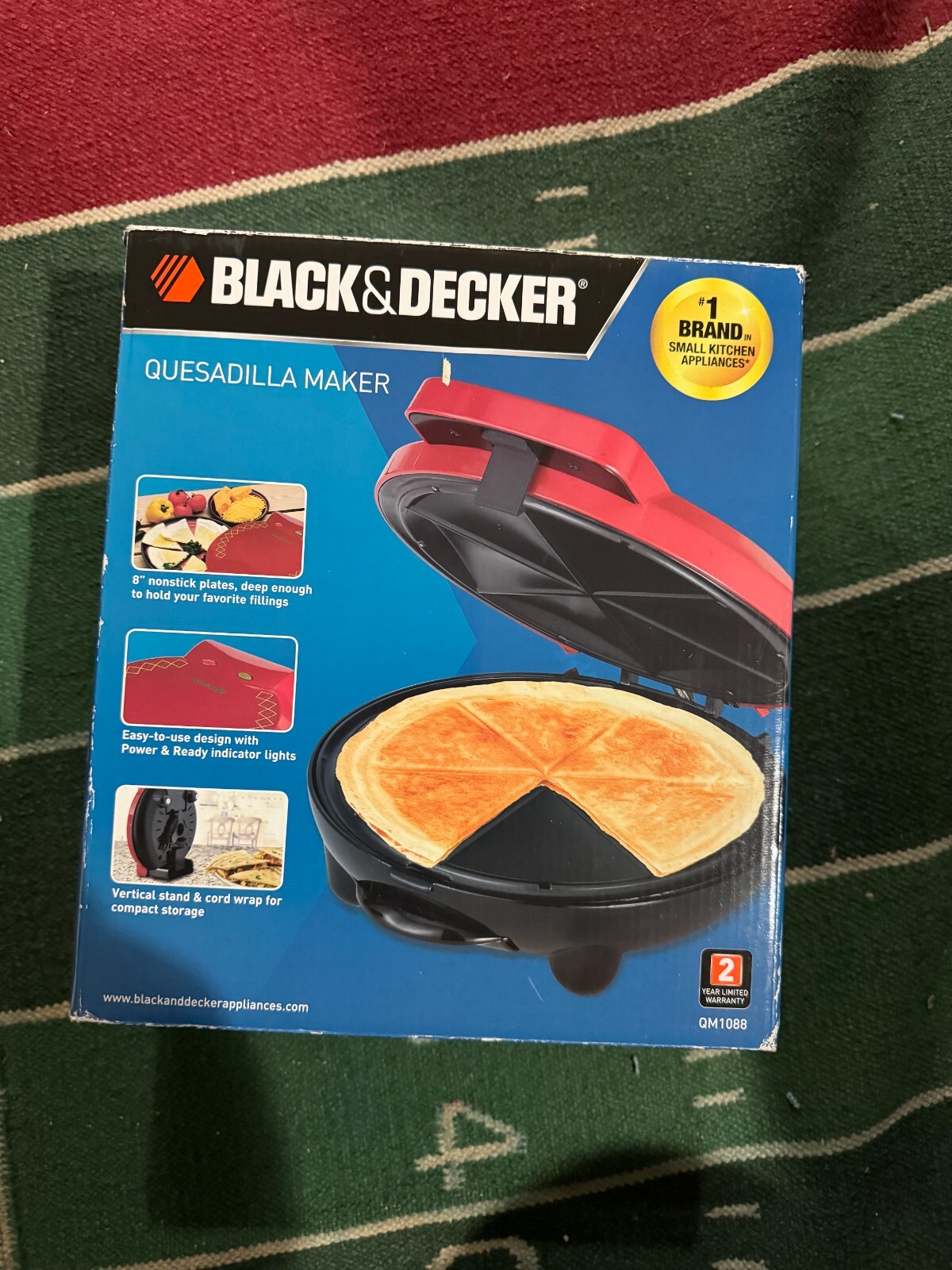 Black & Decker Quesadilla Maker Grill 6 Deep Dish Pockets QM1088 NIB
