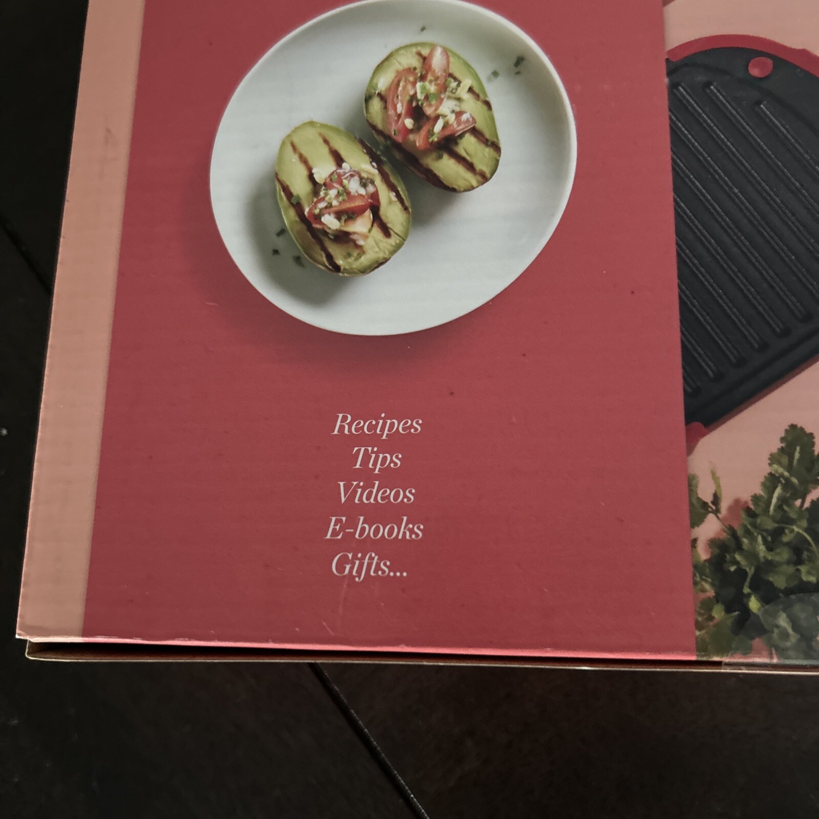 NEW- LEKUE MICROWAVE GRILL XL