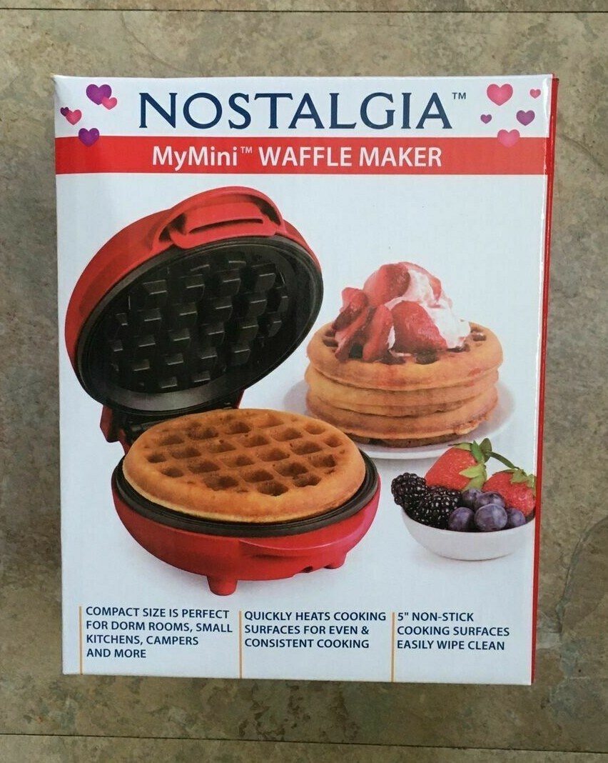 Nostalgia MyMini Red Round Waffle Maker ~ New in Box ~ Never Used
