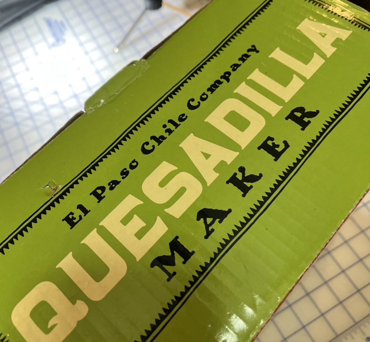 El Paso Chile Company Quesadilla Maker Model #S676- Red