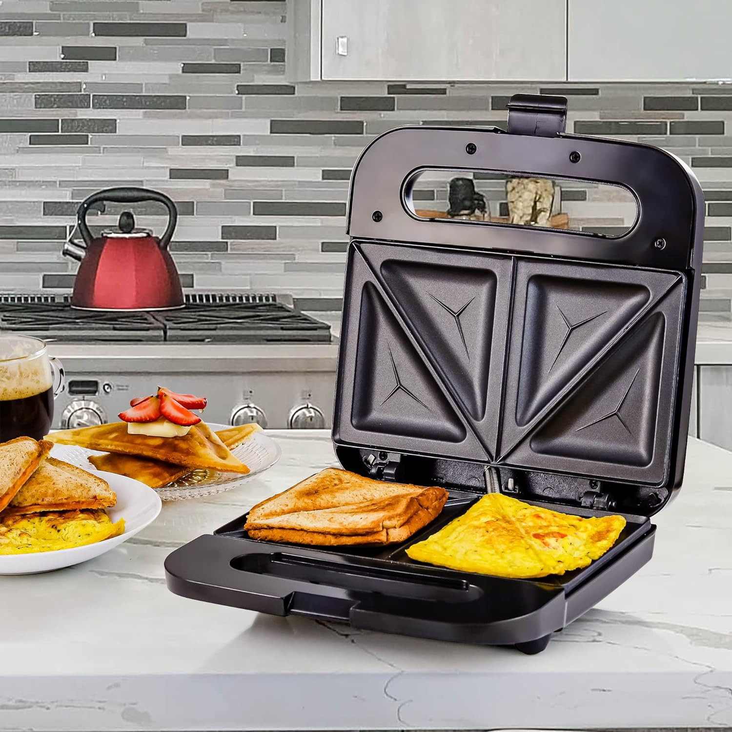 Sandwichera eléctrica con placas antiadherentes