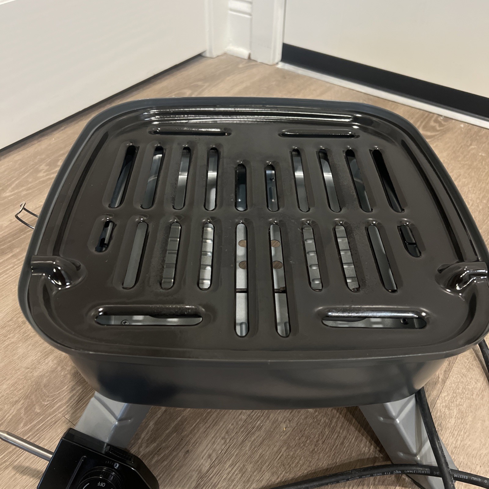 Pampered Chef 2719 Portable Electric Grill Indoor Outdoor Camping Tailgating