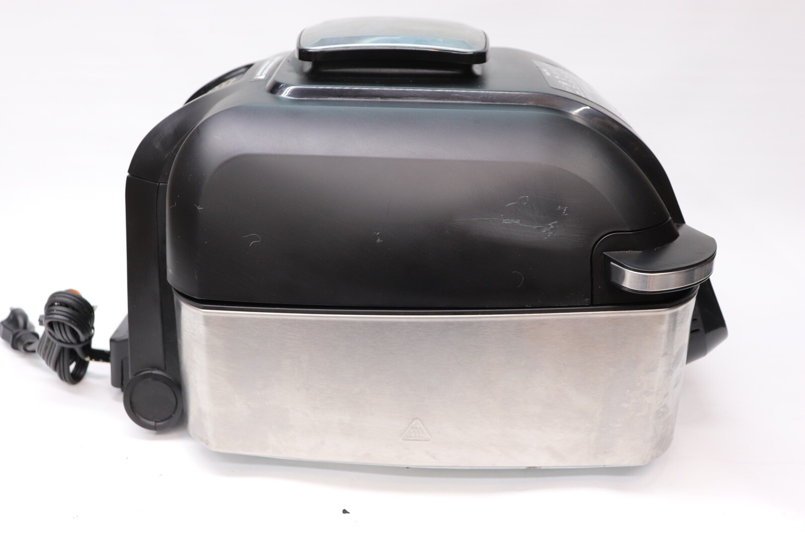 Ninja AG300 Foodi 4-in-1 Indoor Grill with 4 Quart Air Fryer No Inner Tray Black
