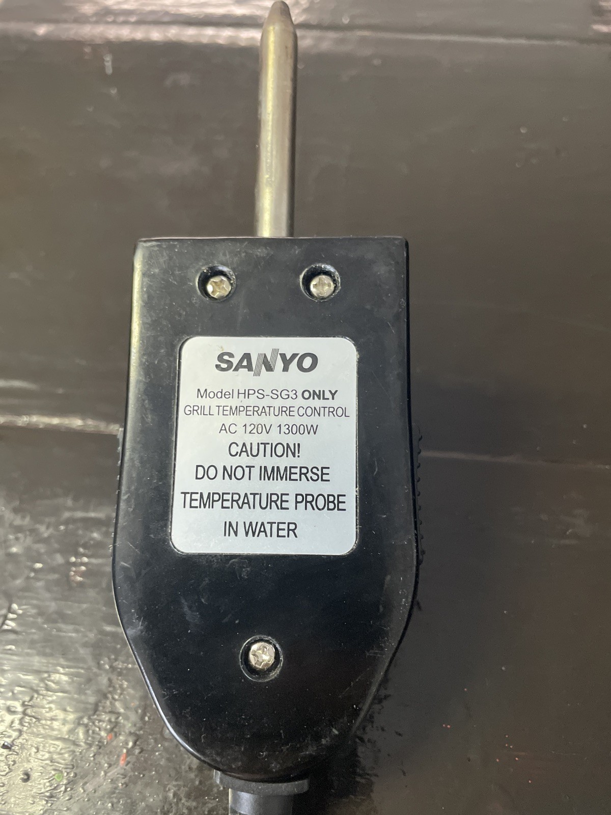 SANYO ELECTRIC INDOOR BARBECUE BBQ GRILL X-LARGE 200 Sq. In. HPS-SG3 EUC – CLEAN