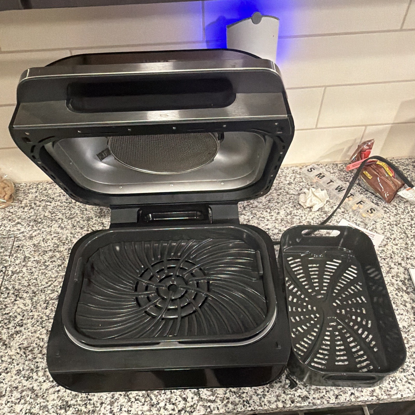 Ninja Foodi Indoor Electric Grill 1760W Digital Display Nonstick Black/Silver