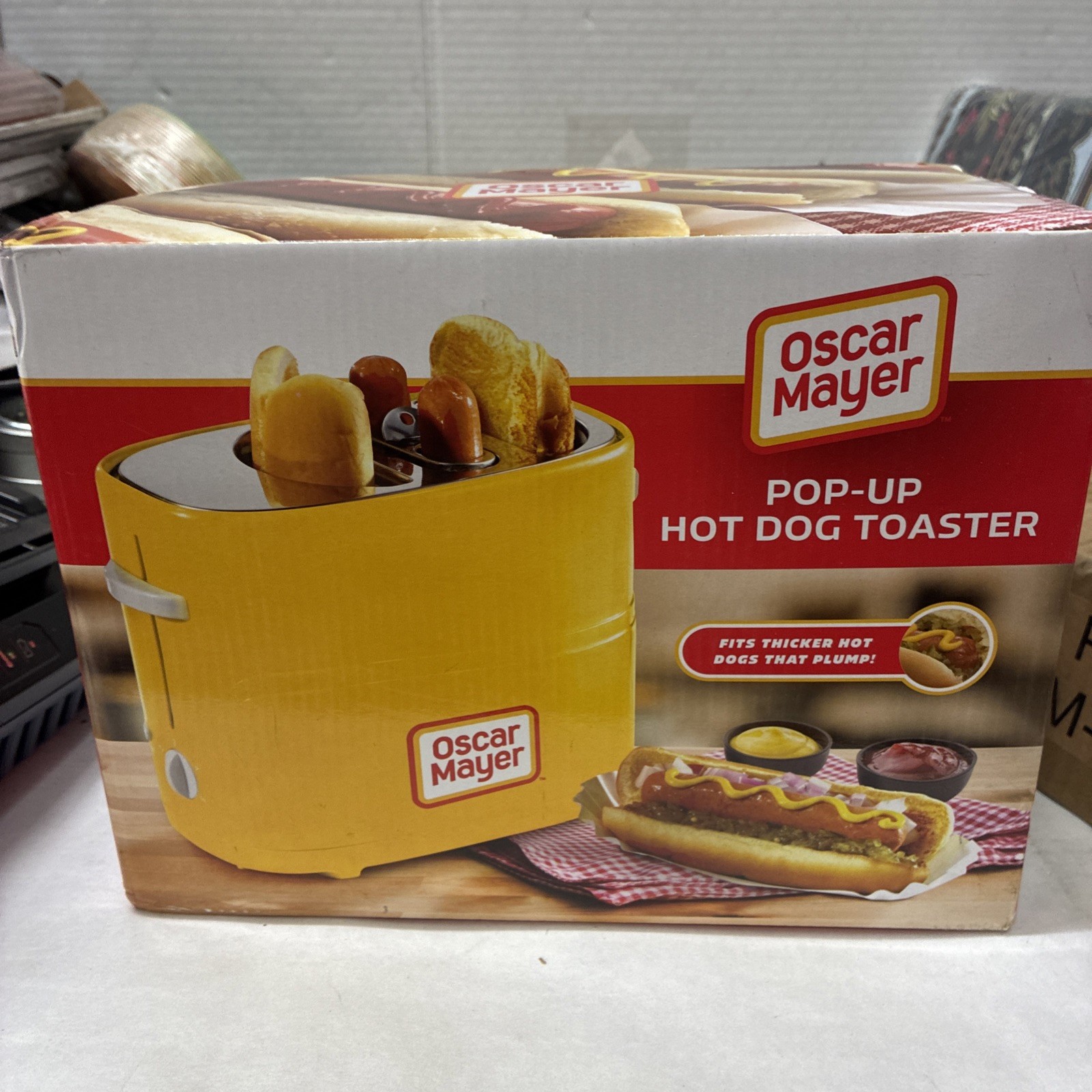 Oscar Mayer 2 Slot Hot Dog and Bun Toaster with Mini Tongs, 2 Slots, Yellow