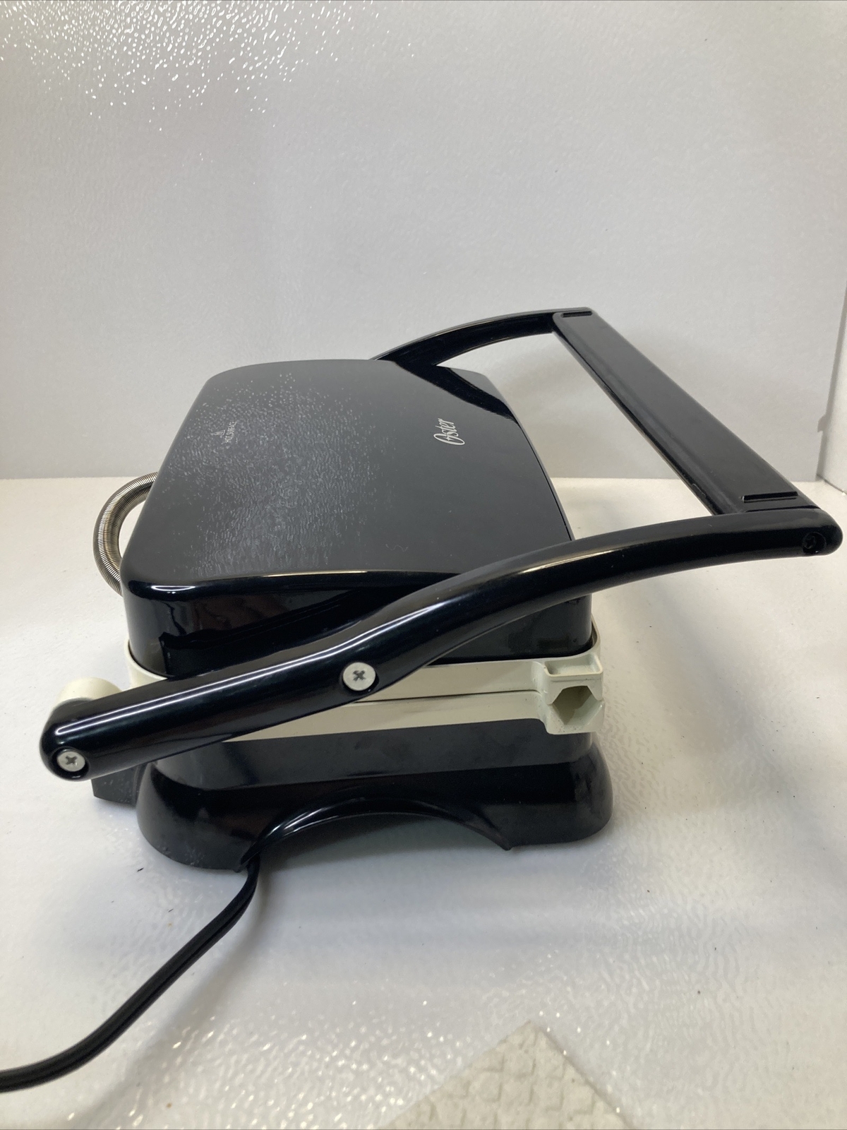Oster Panini Maker Indoor Grill CKSTPM20W Easy To Clean Duraceramic Sandwich