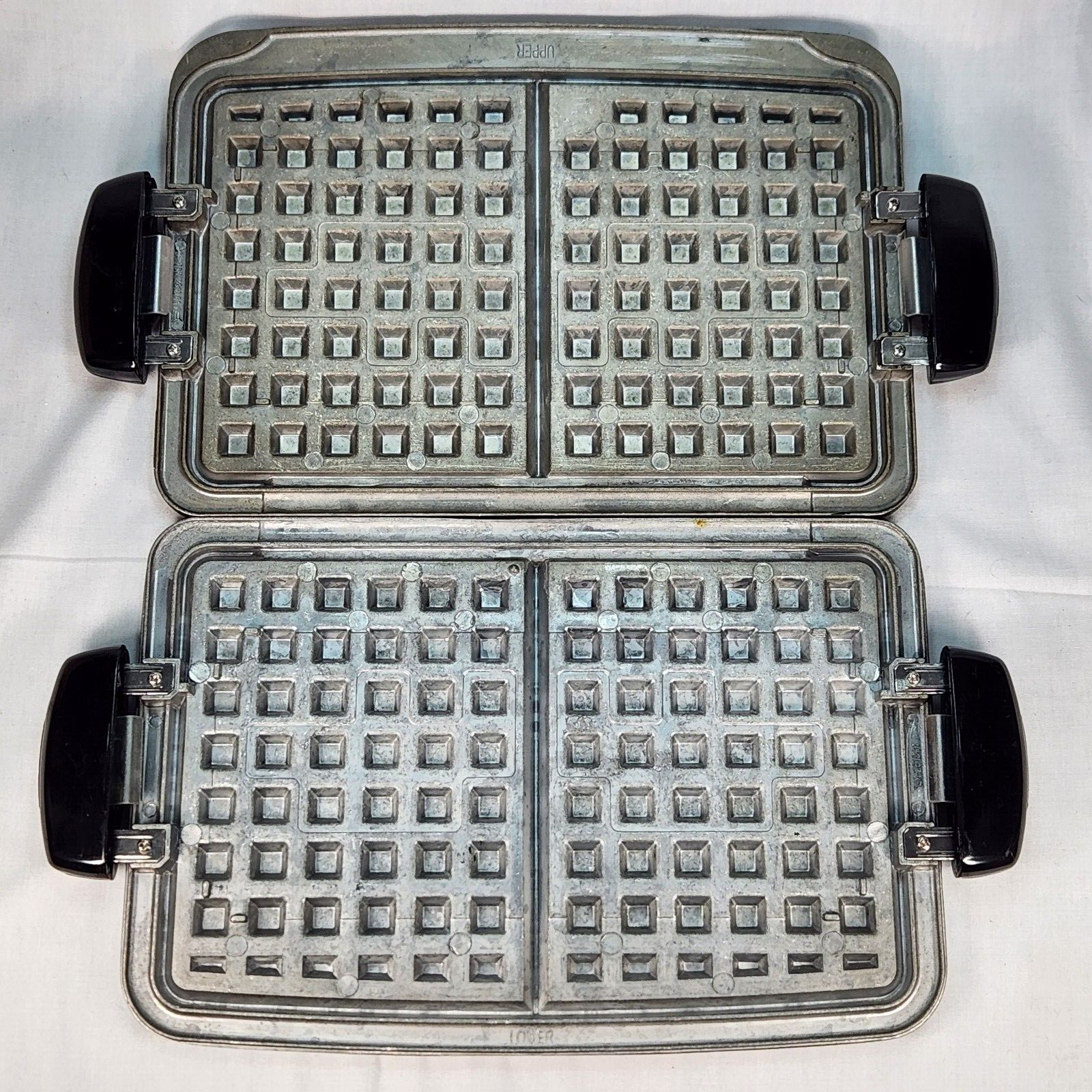 George Foreman Grill Set of Replacement Waffle Plates for GRP90WGR TSK-2610#1