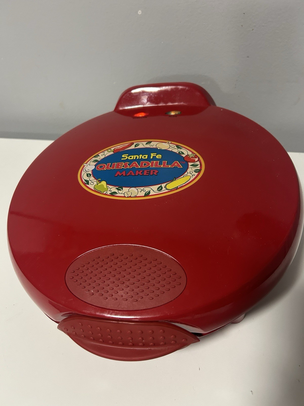 Santa Fe Indoor Grill 12″ Baked Quesadilla Maker QM2SFR by Salton Non Stick 2002