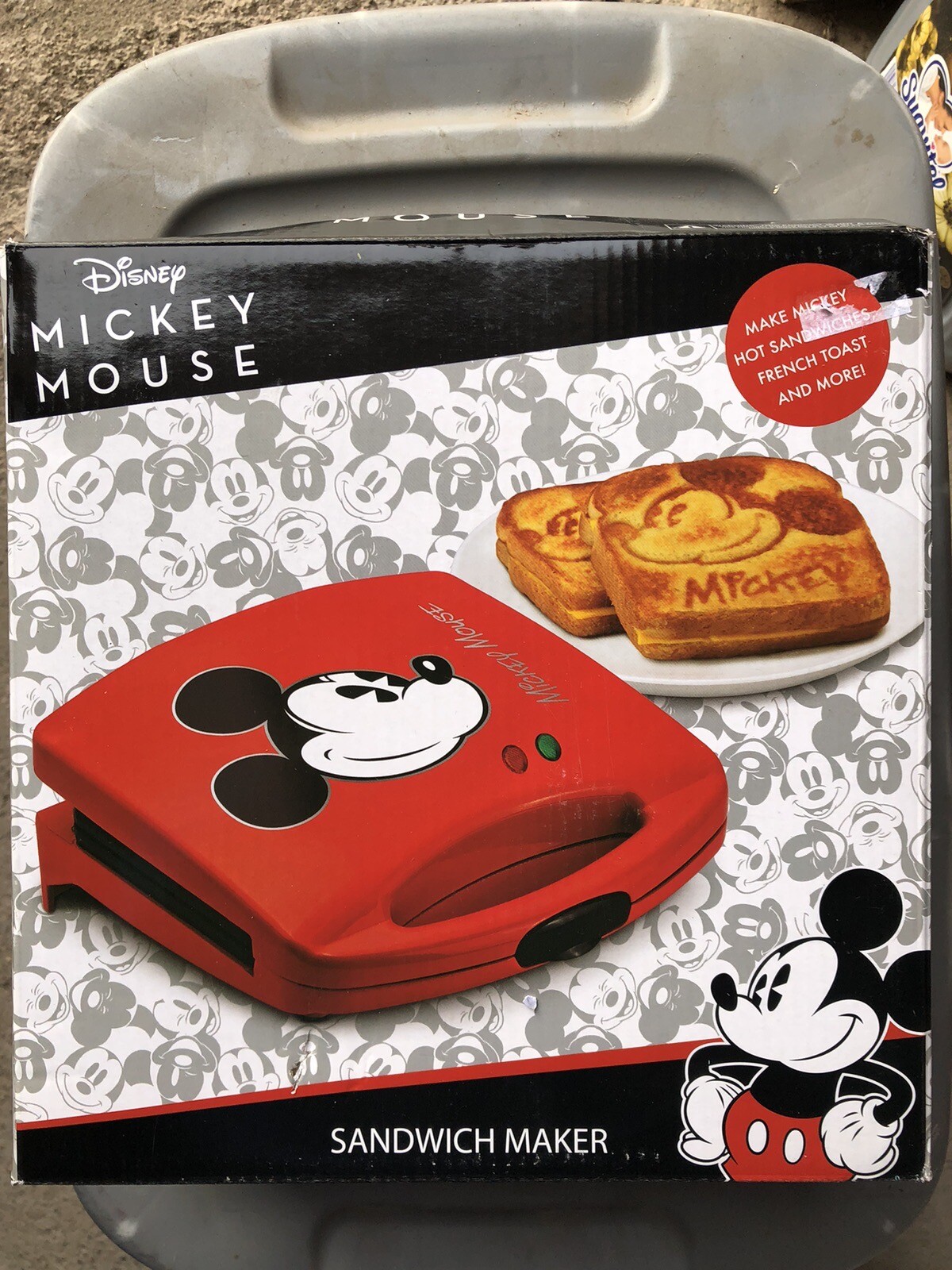 Disney Mickey Mouse French Toast Hot Sandwich Maker NEW!!