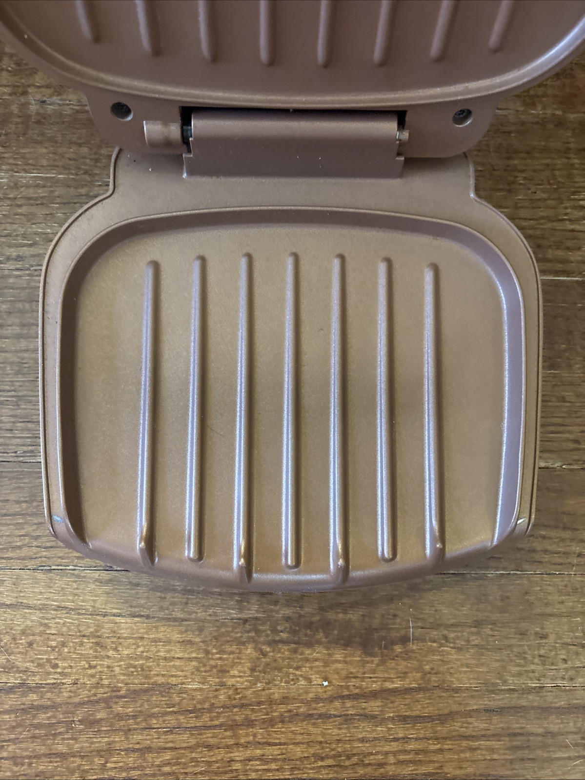 George Foreman Grilling Machine – Model GR320FB – Black Cook Surface – Tested