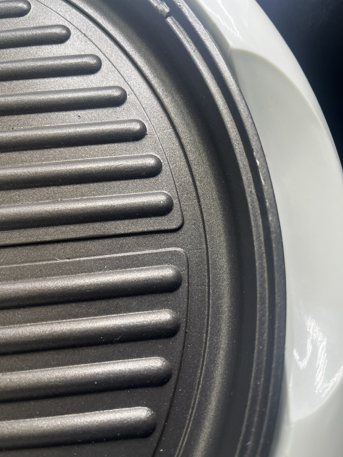 Used Aroma Prestige Cool-Touch Electric Health Indoor Grill Model AHG-1125