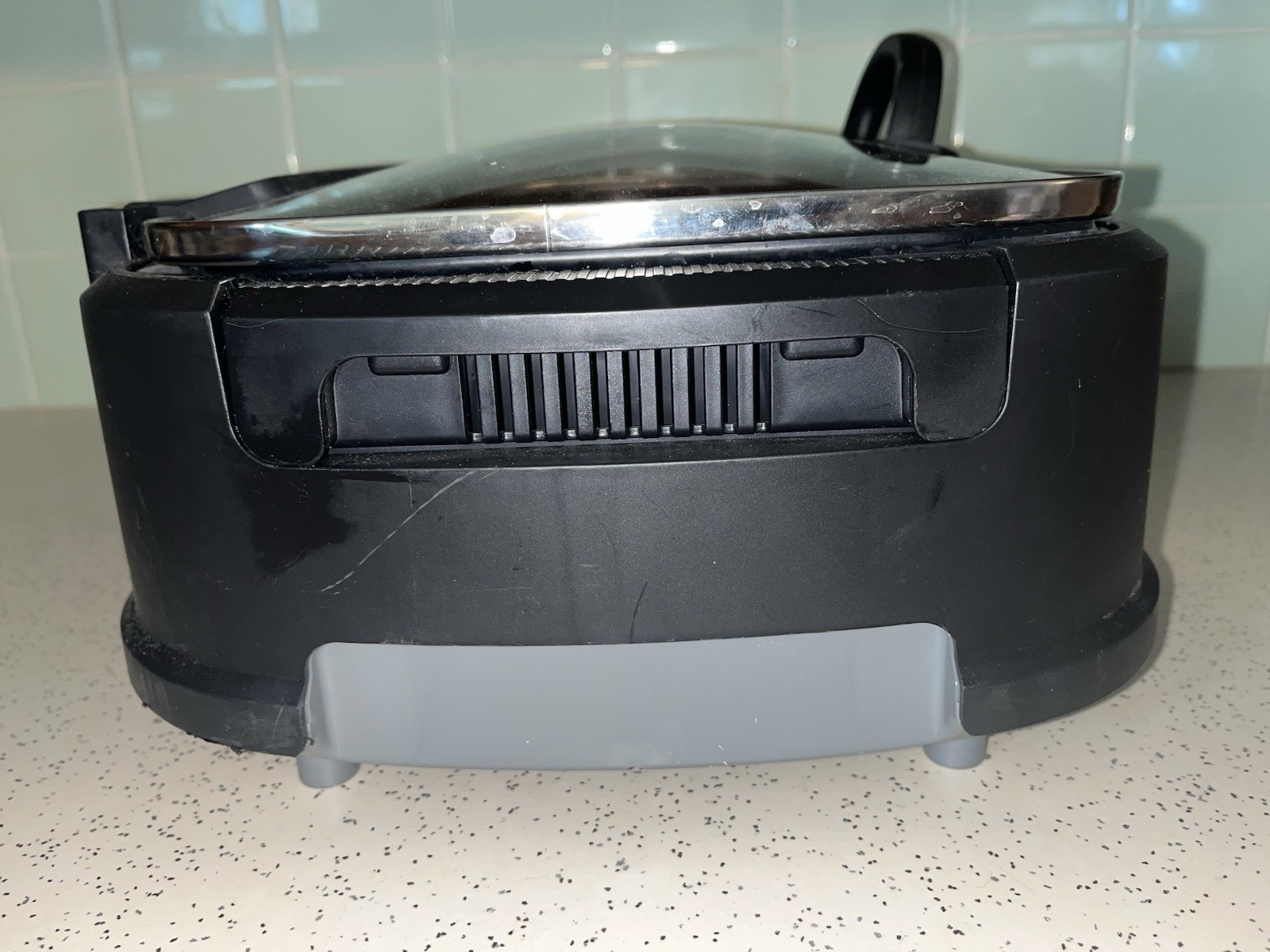 Hot Shot Smokeless Grill without Cord – 2 Grill Plates Included
