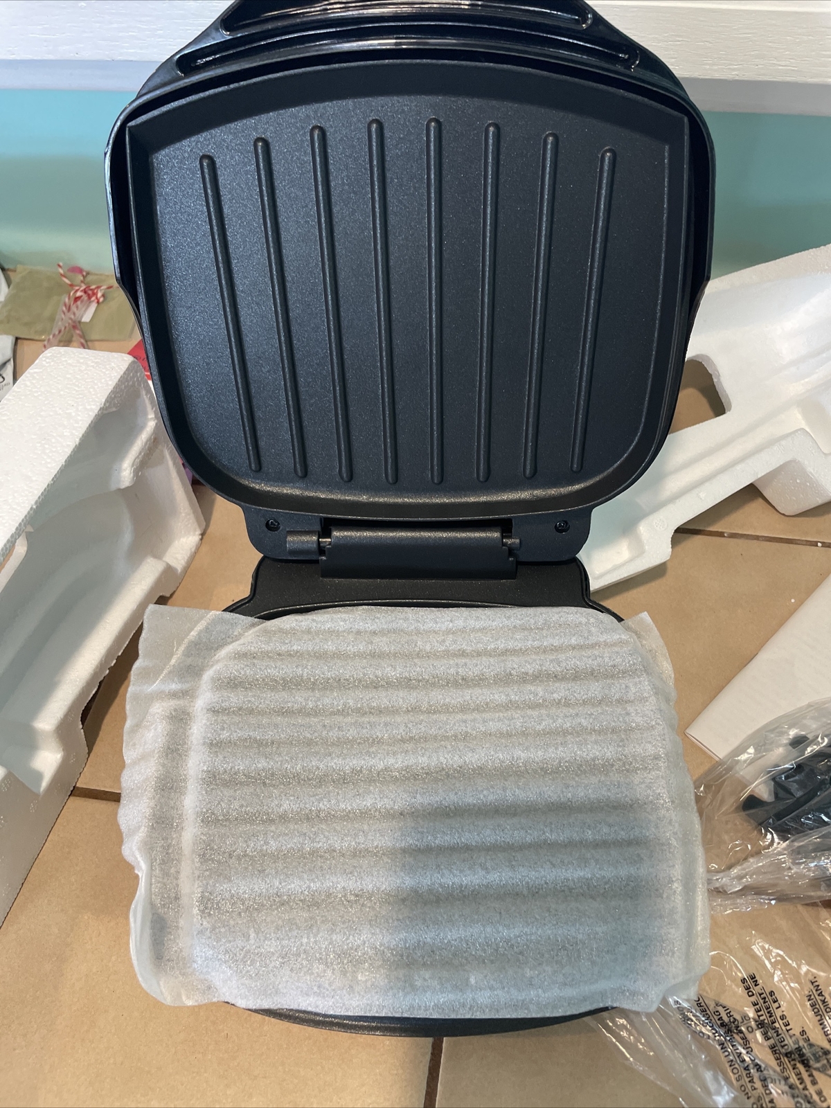 George Foreman, 2 Serving Grill. By Spectrum Brands Inc.
