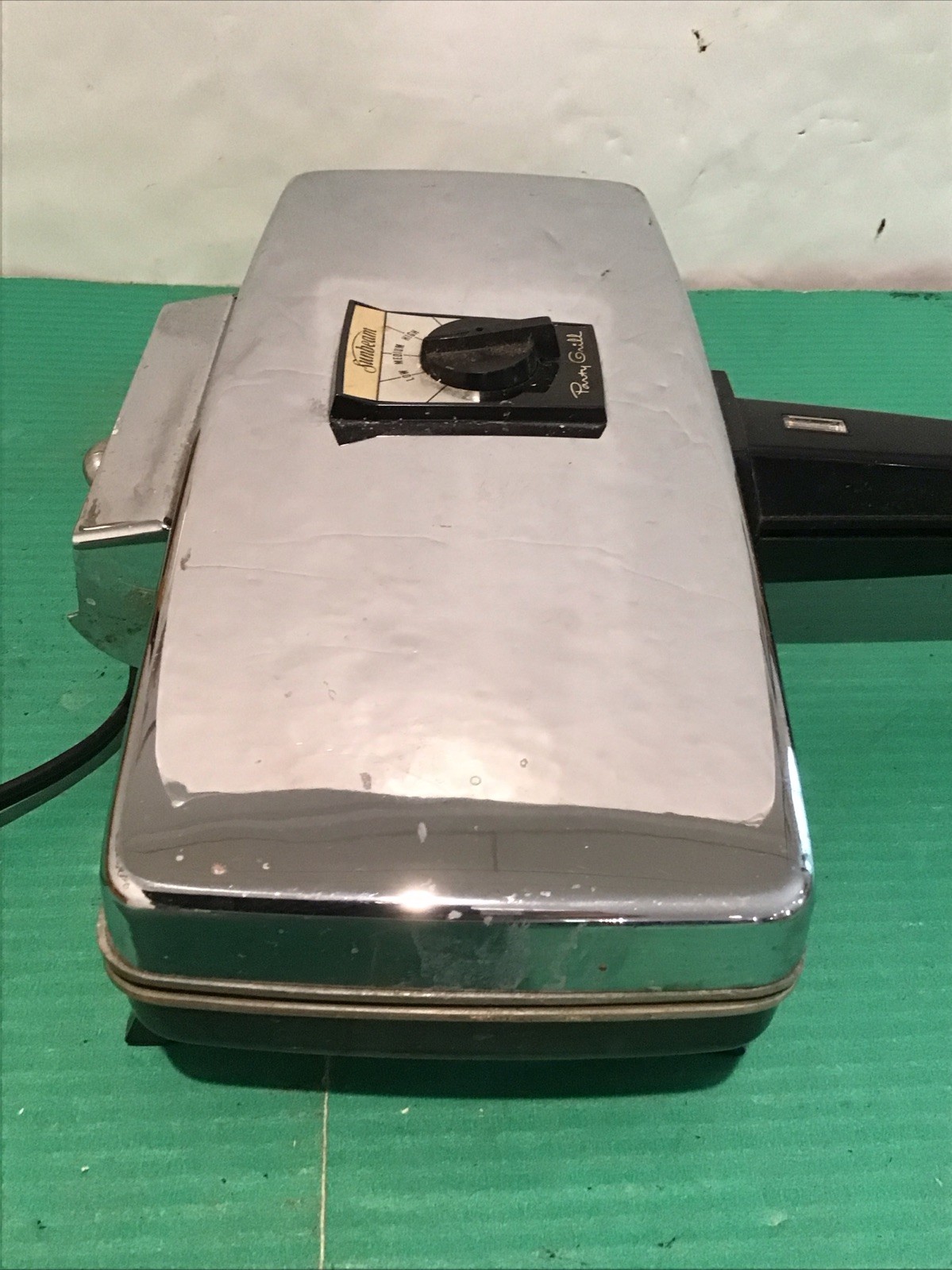Vintage Sunbeam Party Grill Chrome Sandwich Maker Press Model 870 Electric