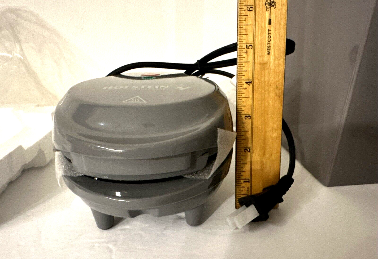 Holstein Housewares Small Personal Grill Griddle HM-09109RBS Gray NEW IN BOX