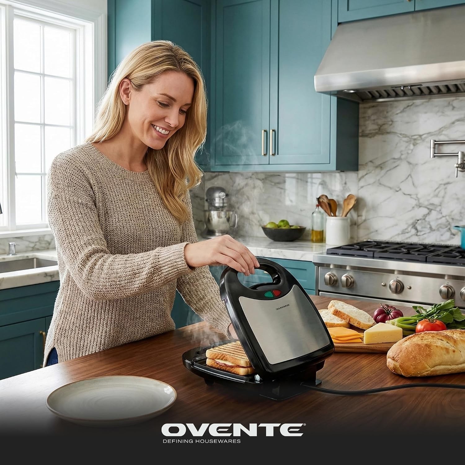750 Watts Versatile Sandwich Maker & Waffle Iron with Cool-Touch Handle – Black