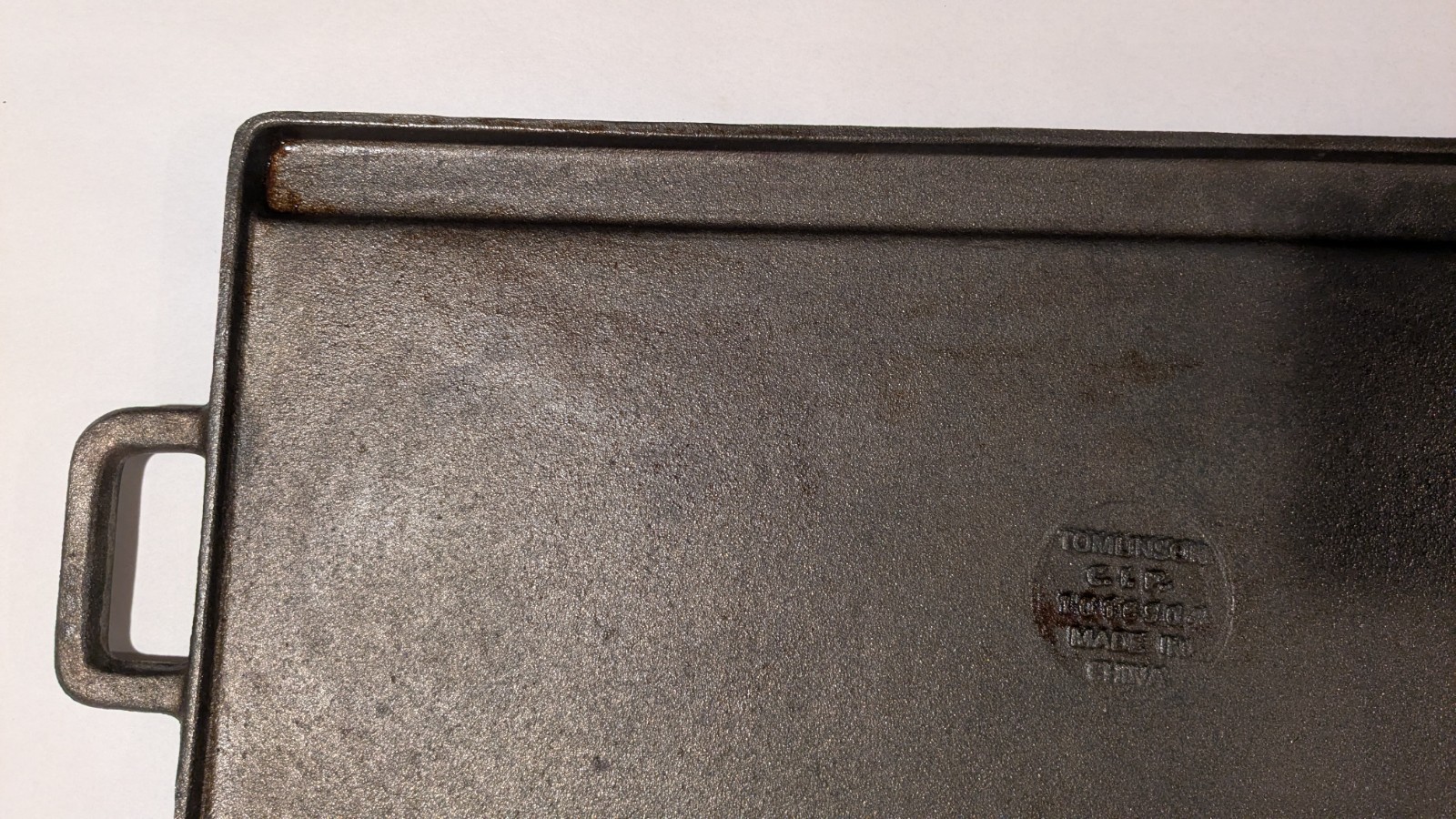 Tomlinson 18″ Reversible Cast Iron Griddle Double Burner Flat & Grill 1016904