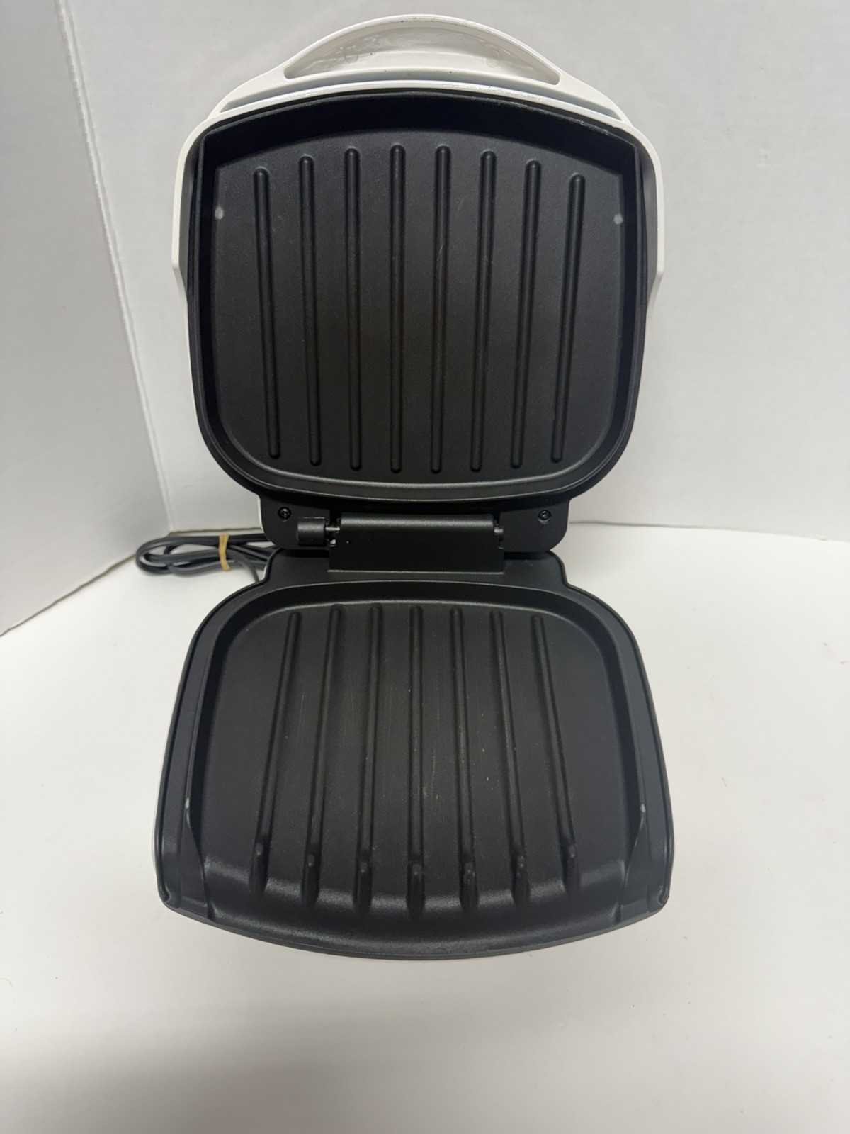 George Foreman lean mean Grilling Machine Model GR10ABW