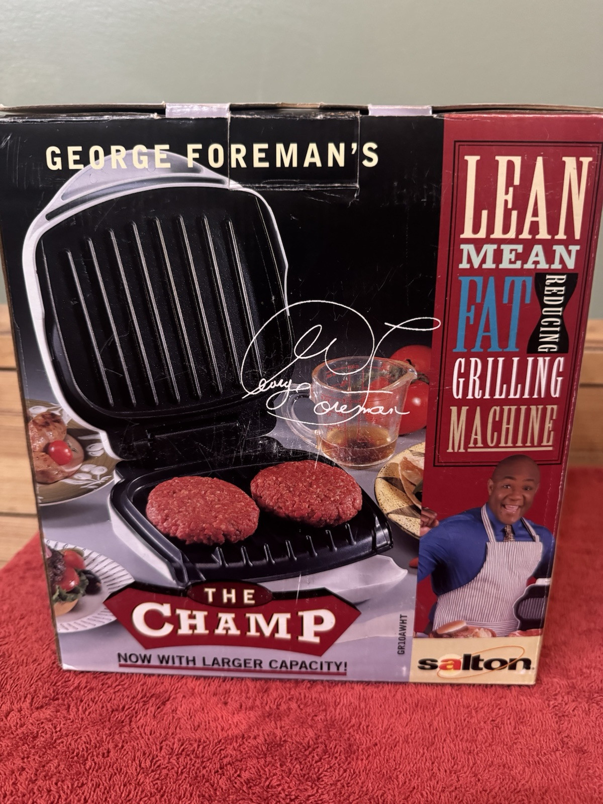 George Foreman Grill Lean Mean Fat Reducing Grilling Machine GR10A White